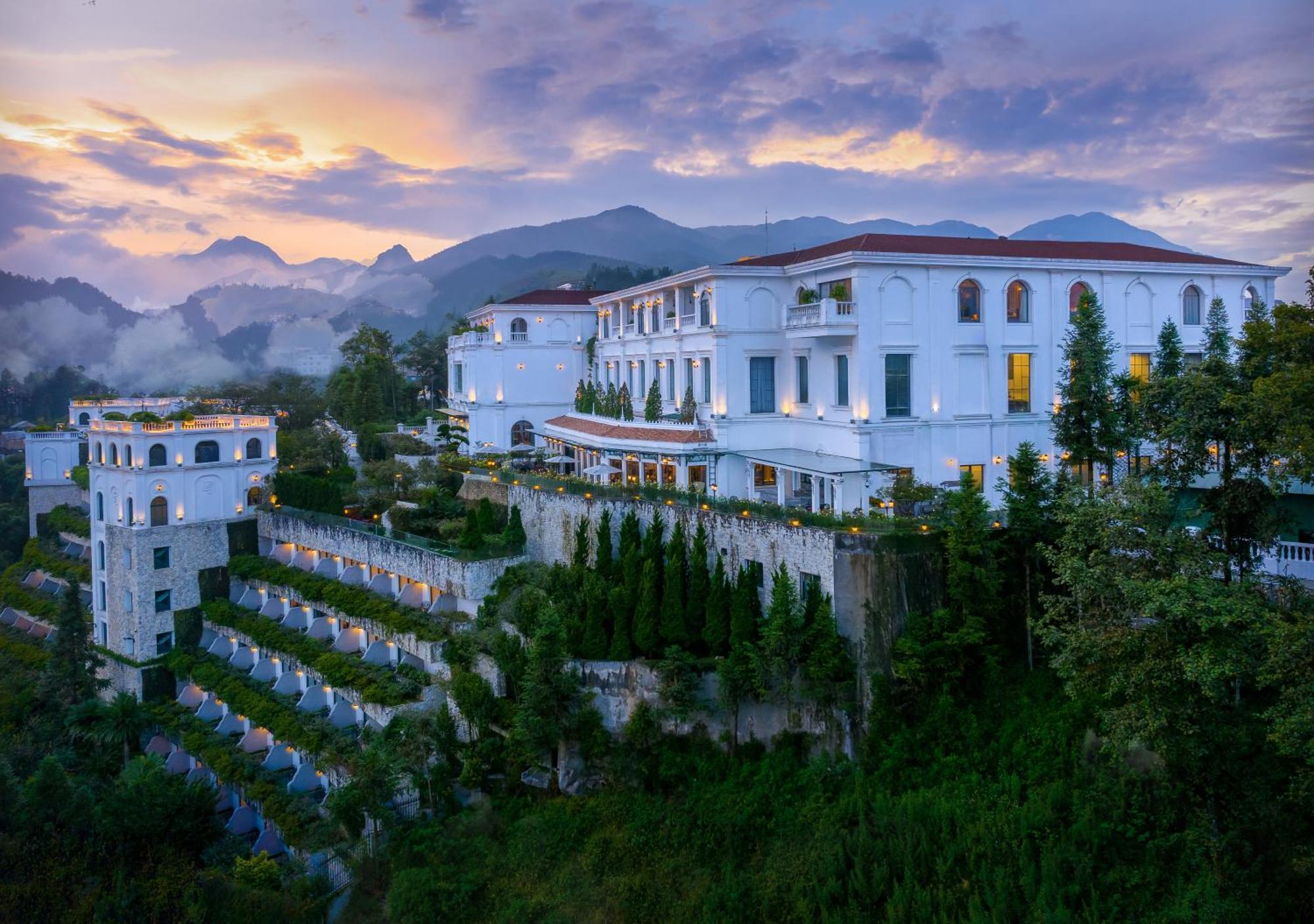 Silk Path Grand Sapa Resort & Spa Dış mekan fotoğraf The Westin Changi